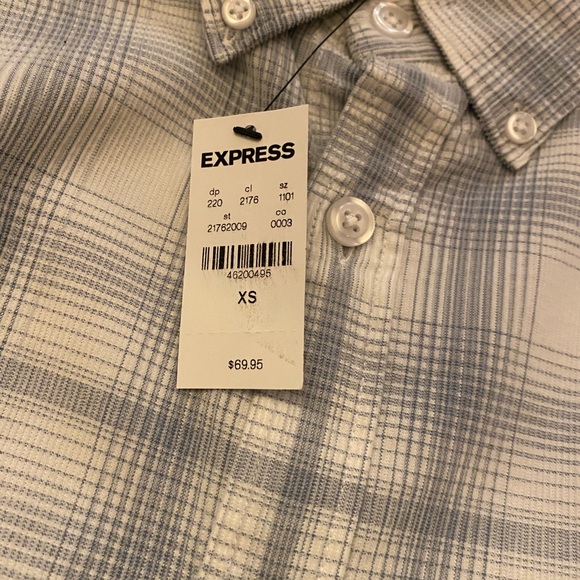 Express Men’s Plaid Textured Button Down Shirt NWT Size XS - Picture 3 of 3